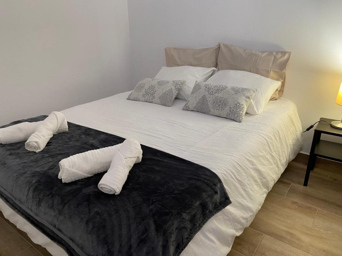 Apartamento Cruz Roja C Sevilla Buitenkant foto