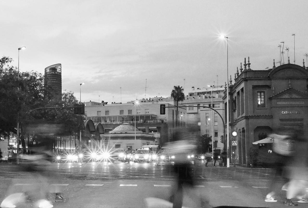 Apartamento Cruz Roja C Sevilla Buitenkant foto
